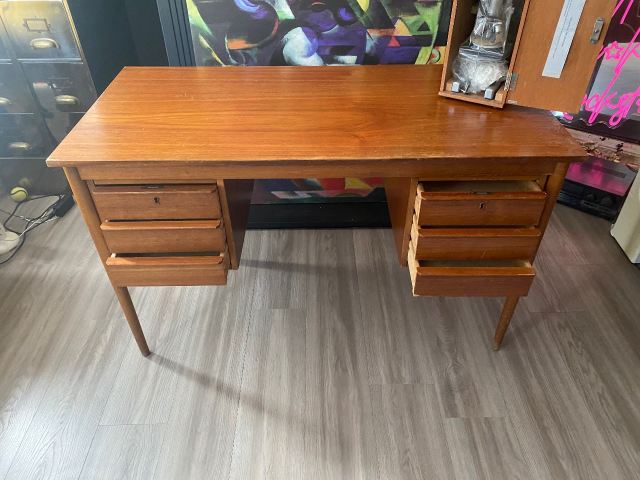 A DANISH MIDCENTURY 60s TEAK 6 DRAWER TWIN PEDESTAL DESK ORIGINAL