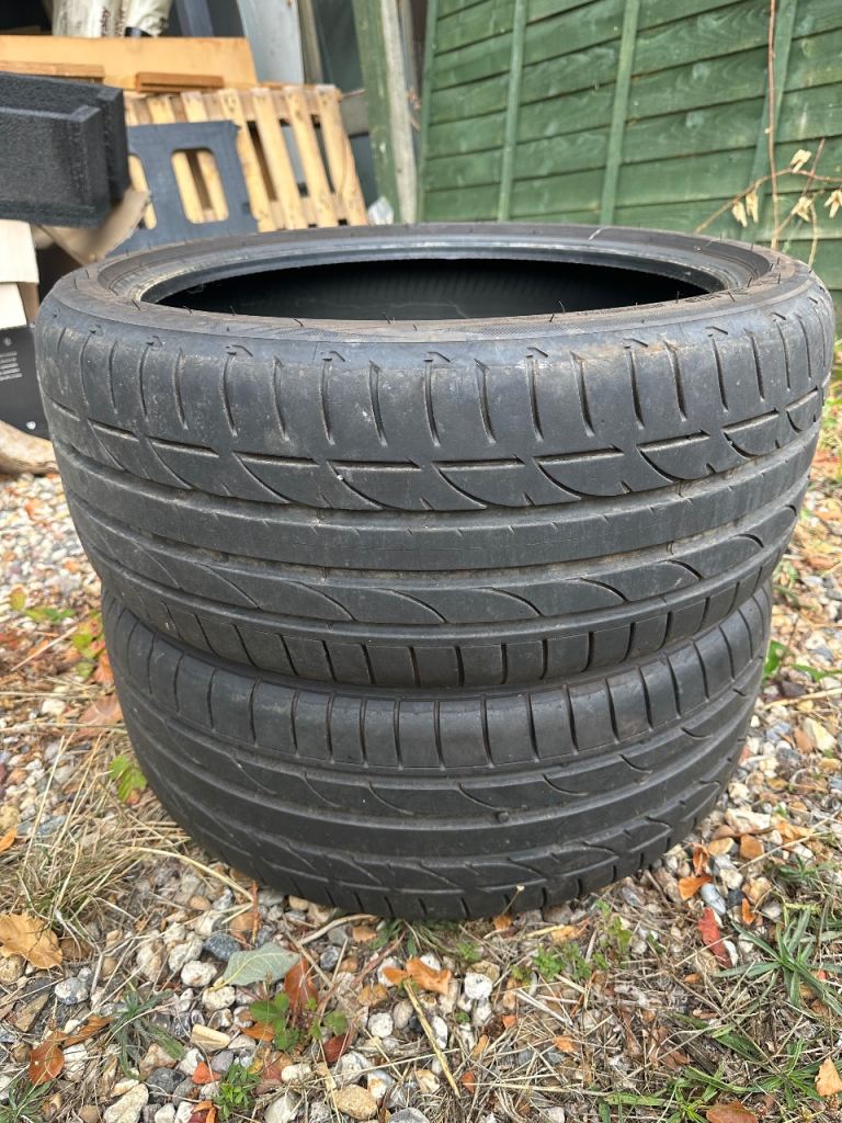Bridgestone 225/40 R19
