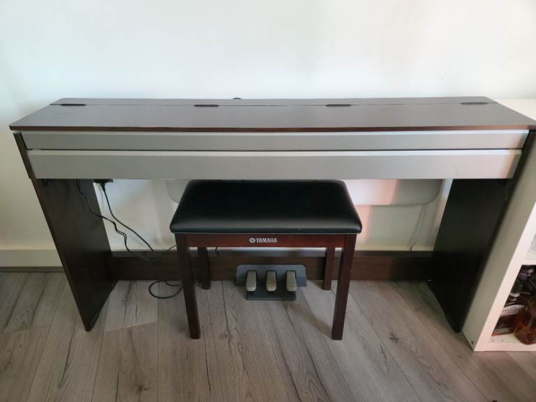 Yamaha YDP-S30 Digital Piano with weighted GHS keys + Stool