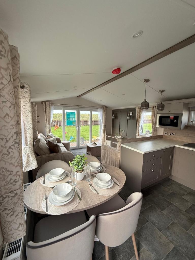 STATIC CARAVAN FOR SALE 