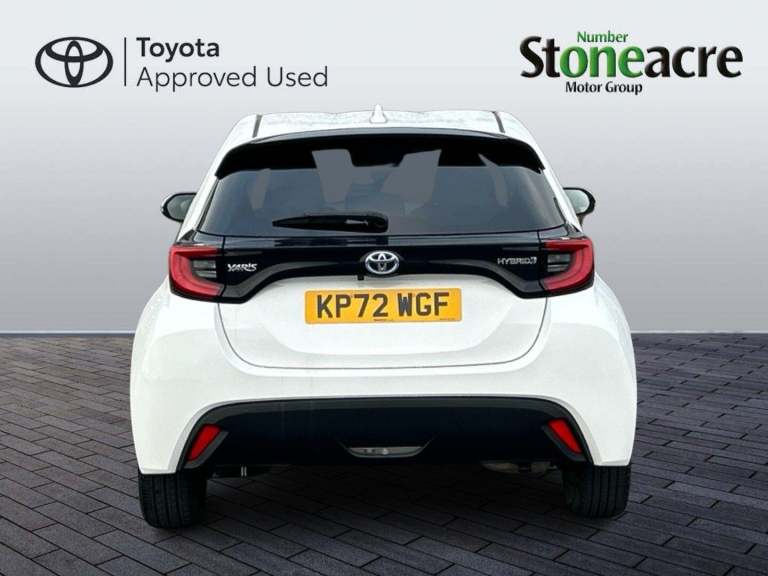 2022 Toyota Yaris 1.5 Hybrid Design 5dr CVT HATCHBACK PETROL/ELECTRIC Automatic