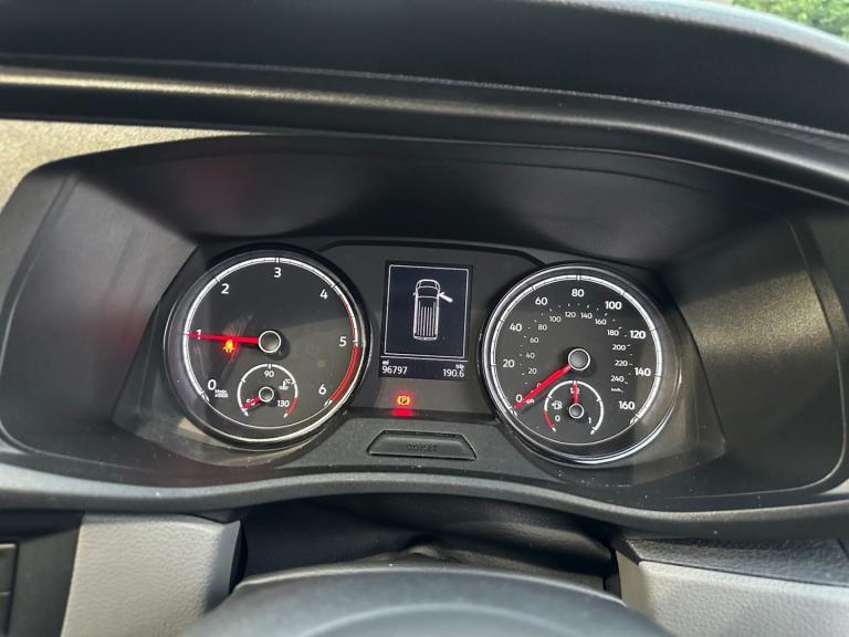 VOLKSWAGEN TRANSPORTER 2.0 TDI T28 Highline 2021