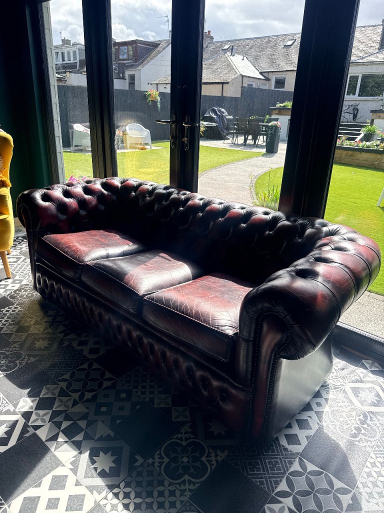 Chesterfield 3 seater sofa 