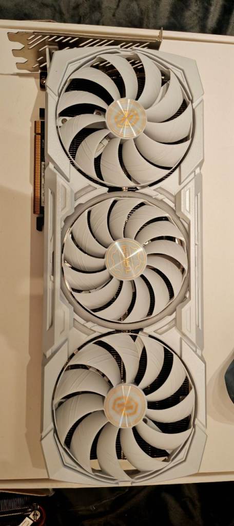 Asrock Radeon RX 7900 XTX Taichi White OC 24GB GDDR6 PCI-Express Graphics Card