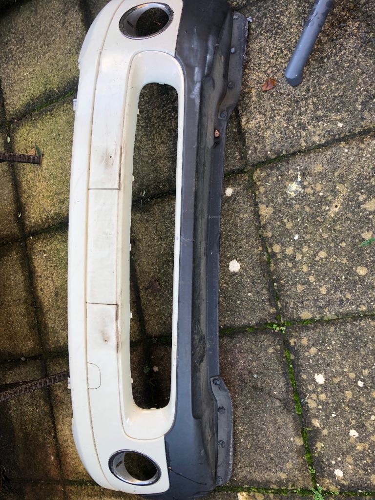 Mini Cooper 2009 front bumper 