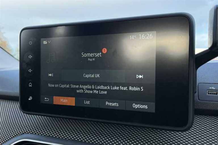 2023 Dacia Sandero 1.0 TCe Expression Hatchback 5dr Petrol Manual Euro 6 (s/s) (90 ps) Hatchback ...