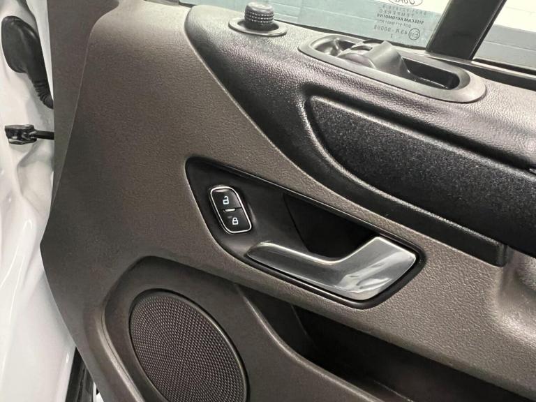 2022 Ford Transit Custom 2.0 EcoBlue 130ps Low Roof Trend Van MPV DIESEL Manual