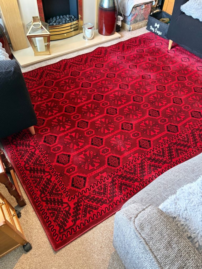 Traditional Large Rug