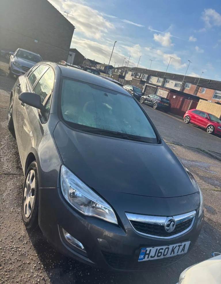 Vauxhall, ASTRA, Hatchback, 2010, Manual, 1598 (cc), 5 doors