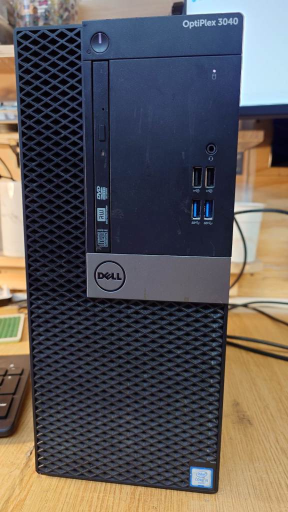 DELL OPTIPLEX 3040 6TH GEN  CORE i 5   PC