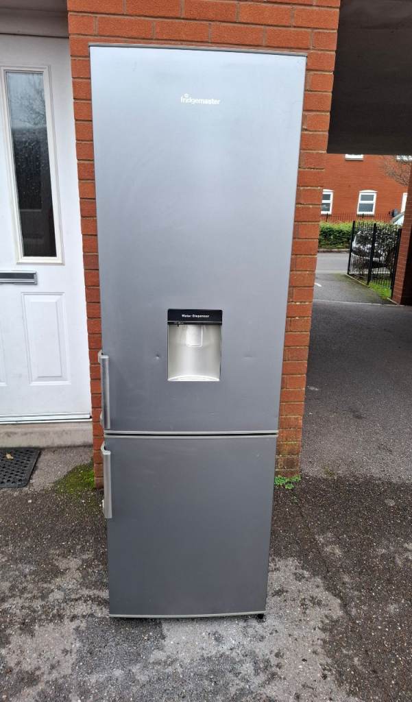 A+ class Fridgemaster silver fridge freezer with water dispenser