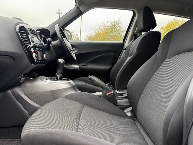 2013 Nissan Juke 1.6 Acenta 5dr HATCHBACK Petrol Manual