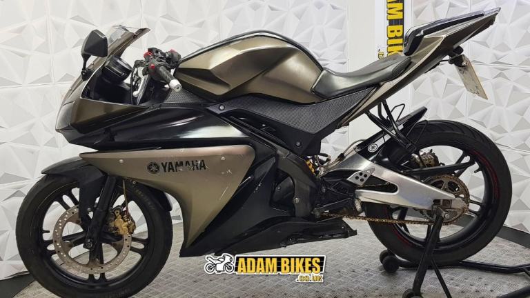 2010 Yamaha YZF-R125 | *WARRANTY PROVIDED*