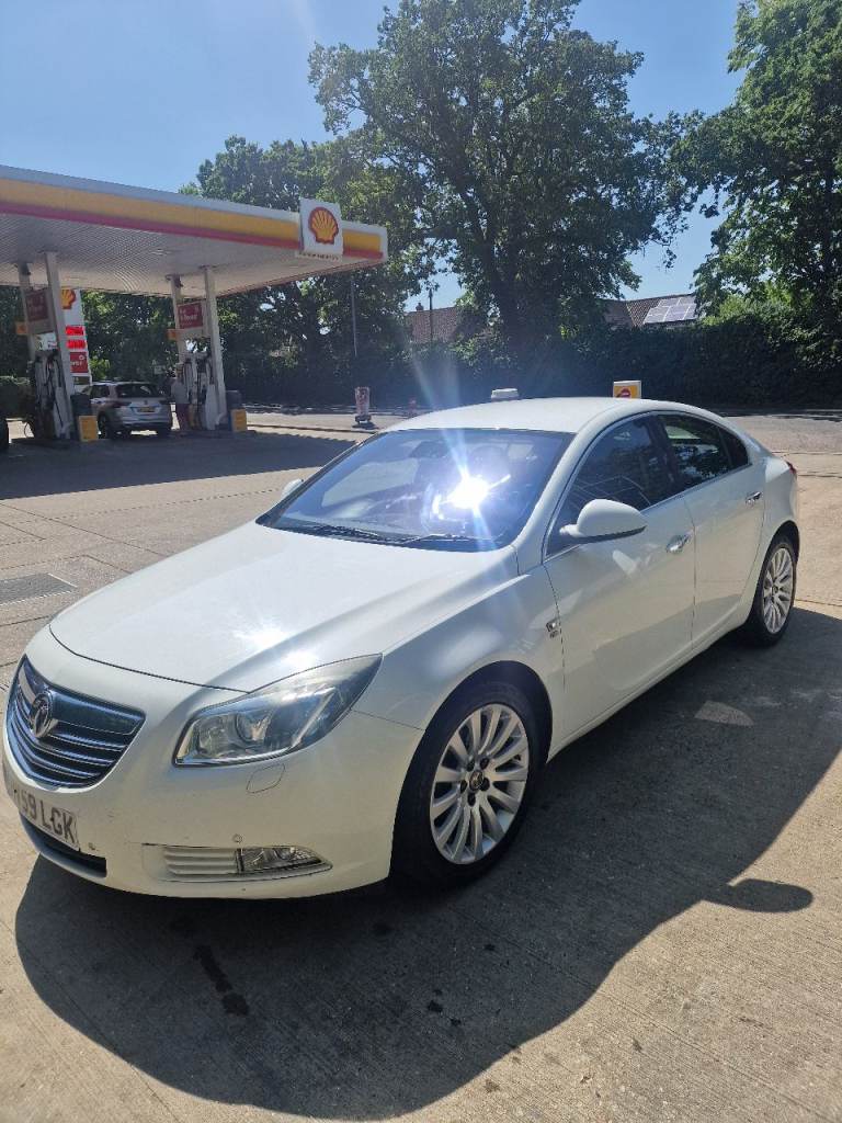 VAUXHALL INSIGNIA TOP SPEC 2.0 CDTI 