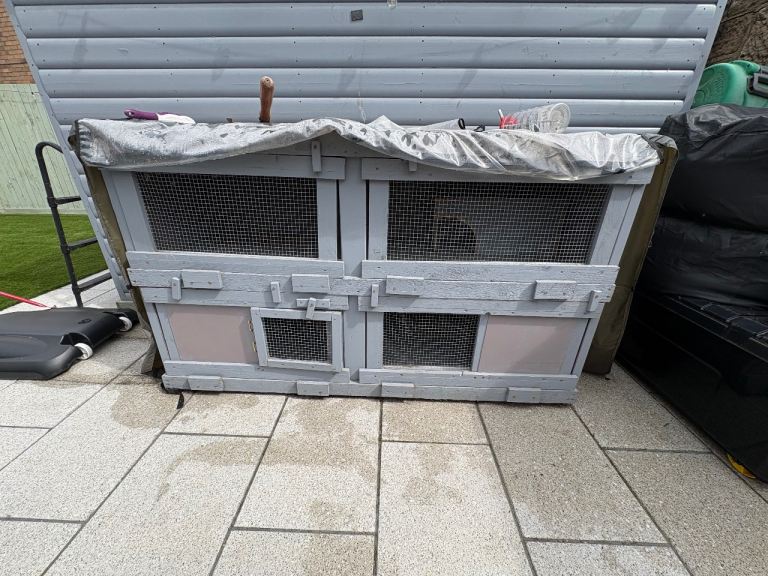 6ft Two storey Rabbit/ Guinea Pig cage with wipe clean plastic linings - 18 months old with cover