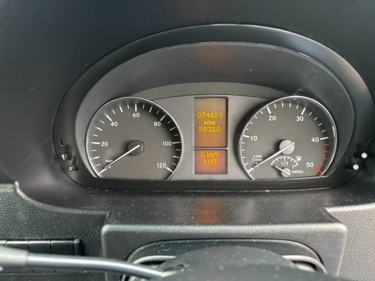 2016 Mercedes-Benz Sprinter 313CDI BlueEFFICIENCY TL9 9-Seater MINIBUS Diesel Manual