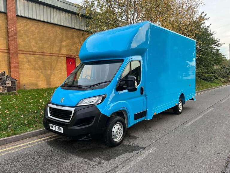 2022 Peugeot Boxer Boxer 2.2 BlueHDi 335 S Platform Cab L3 Euro 6 (s/s) 2dr Luton Diesel Manual