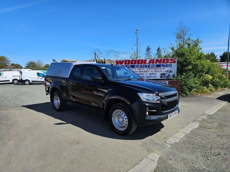 2023 ON A 72 PLATE ISUZU D MAX UTILITY KING CAB PICKUP ULEZ FREE ZONE