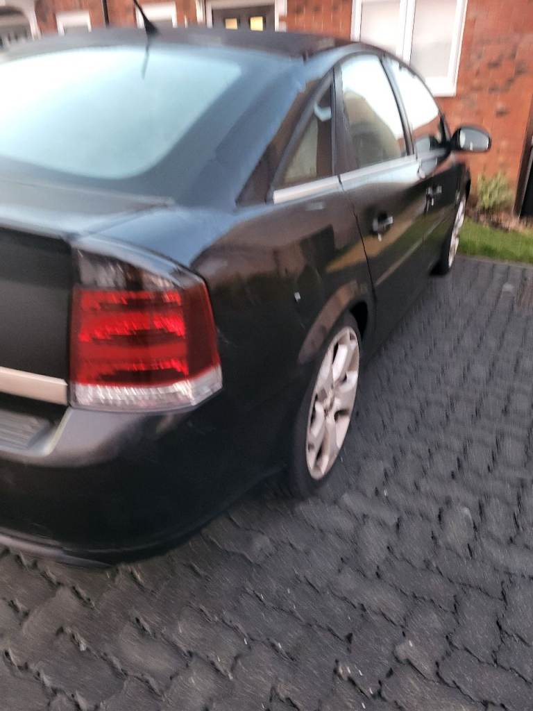 Vauxhall, VECTRA, Hatchback, 2009, Manual, 1910 (cc), 5 doors