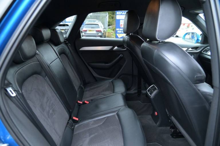 2015 Audi Q3 2.0 TDI S line Plus SUV 5dr Diesel Manual quattro Euro 6 (s/s) (184 ps) ESTATE Diese...