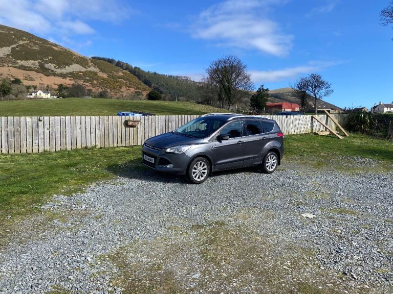 Ford, KUGA, Hatchback, 2015, Semi-Auto, 1997 (cc), 5 doors