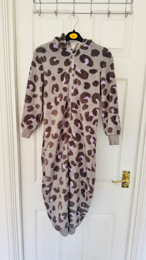 M&S Girls Hooded Leopard Print Onesie – Size 6-7 Years