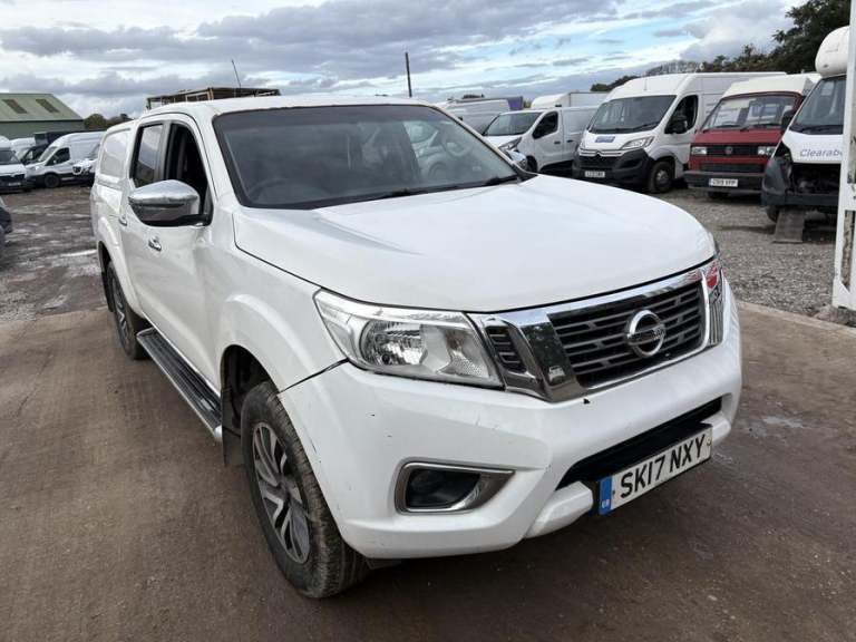 2017 Nissan Navara Double Cab Pick Up N-Connecta 2.3dCi 190 4WD PICK UP DIESEL Manual