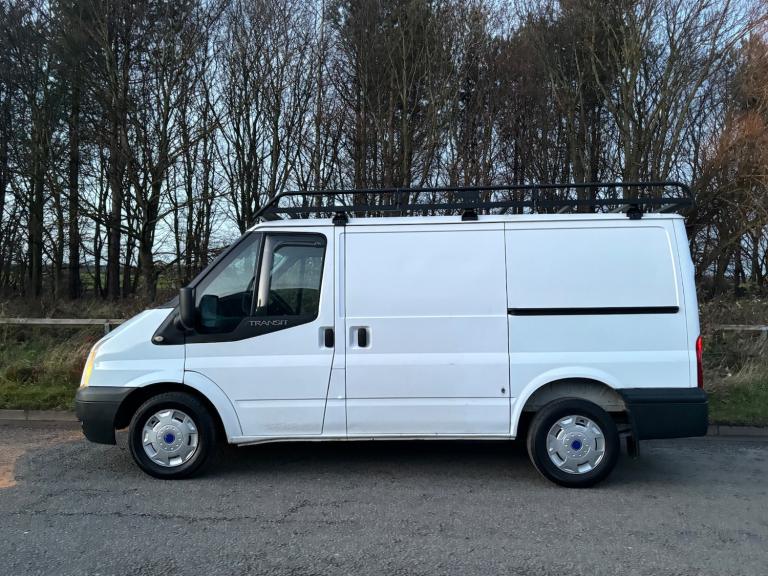2014 Ford Transit Low Roof Van TDCi 100ps PANEL VAN Diesel Manual