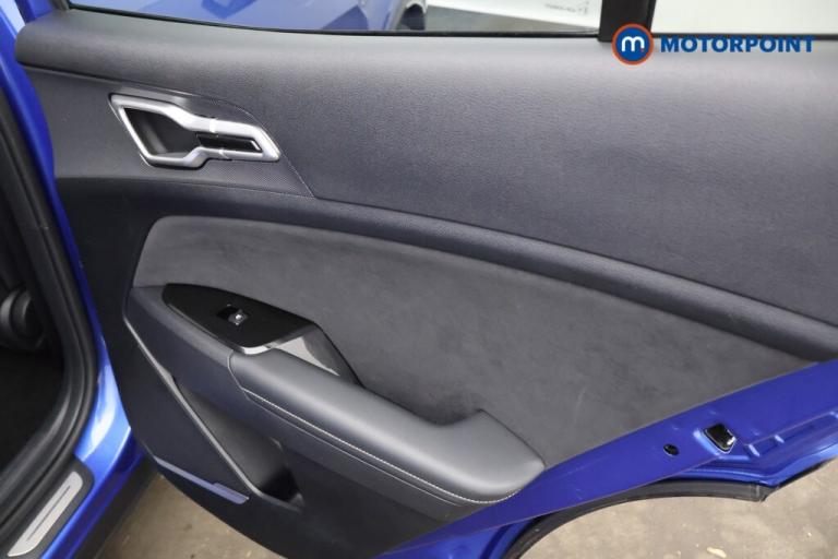 2023 Kia Sportage 1.6T GDi PHEV GT-Line 5dr Auto AWD ESTATE PETROL/ELECTRIC Automatic