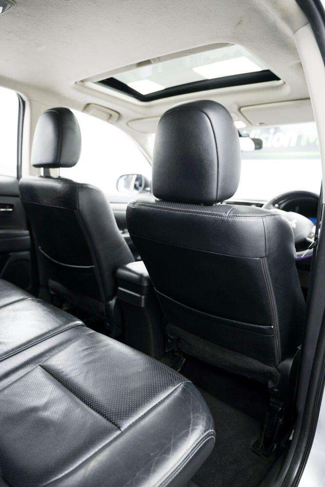 2013 Mitsubishi Outlander 2.2 DI-D GX5 5dr Auto ESTATE DIESEL Automatic