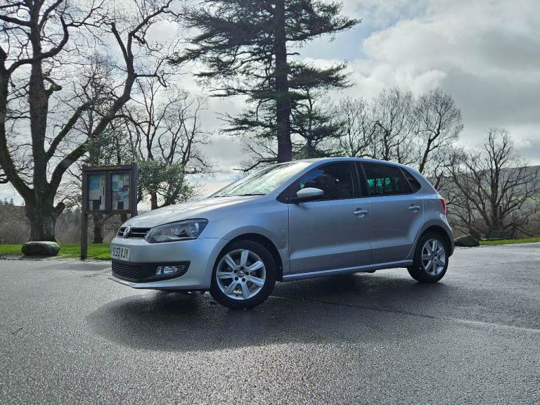 2013 VOLKSWAGEN POLO - £3600