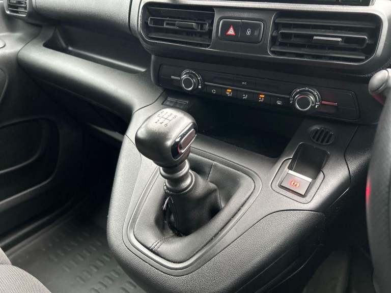 2022 Citroen Berlingo 1.5 BlueHDi 1000 Driver M Pro Panel Van 5dr Diesel Manual SWB Euro 6 (s/s) ...