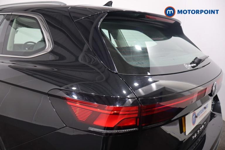 2025 Volkswagen Passat 1.5 TSI eHybrid Life 5dr DSG Estate Hybrid Automatic