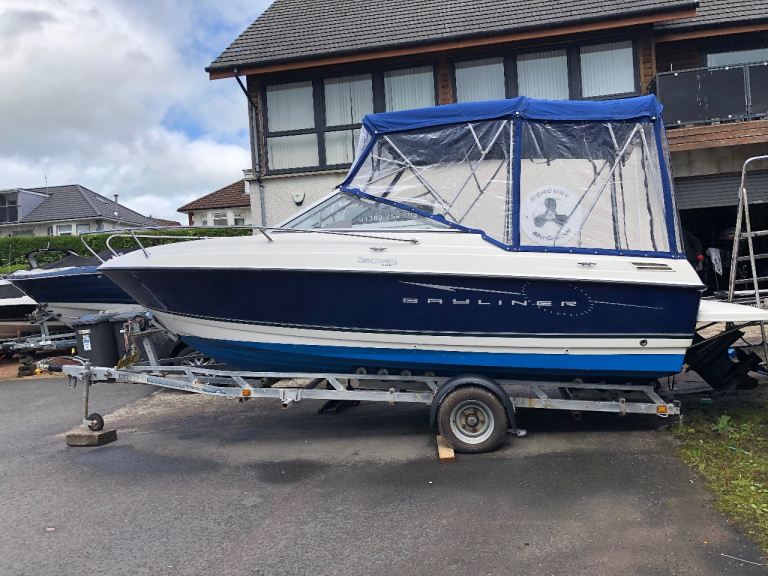 Bayliner 192 Discovery cuddy sportsboat speedboat boat