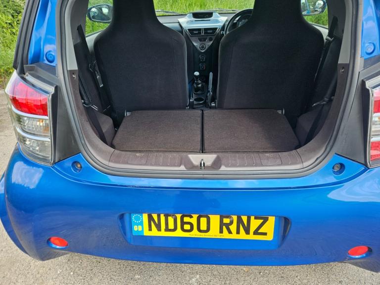 2011 Toyota IQ 1.0 VVT-i 3dr HATCHBACK Petrol Manual