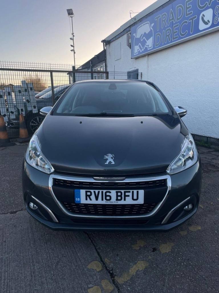 2016 Peugeot 208 1.2 PureTech Allure Hatchback 5dr Petrol Manual Euro 6 (82 ps) Hatchback Petrol ...