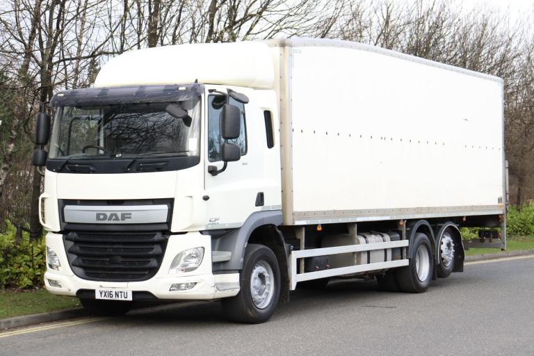 DAF CF 310 6X2 REARLIFT 28FT BOXVAN (2016)