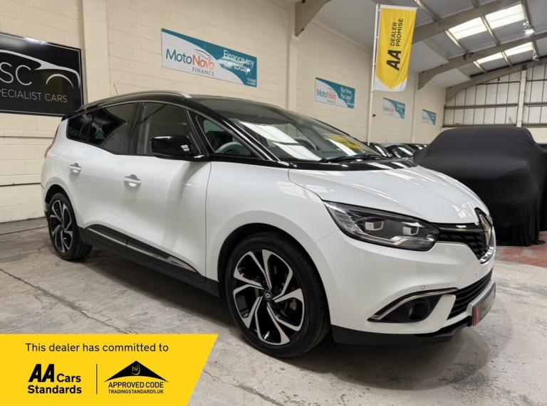 2017 Renault Grand Scenic 1.5 dCi Signature Nav 5dr Automatic 7 Seats *18000 MILES* MPV Diesel Au...
