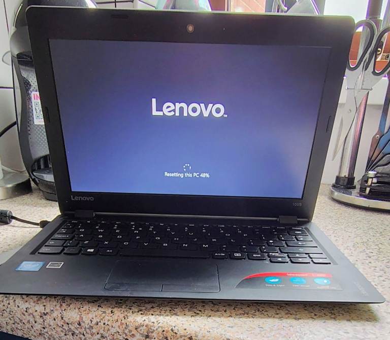 Lenovo ideapad 100s