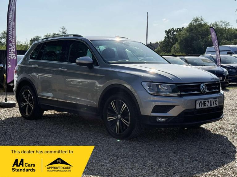 2017 Volkswagen Tiguan 2.0 Tiguan SE Nav TDI BlueMotion Technology 4Motion Semi-Auto 4WD 5dr SUV ...