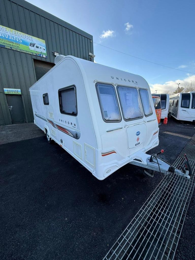 2012 BAILEY UNICORN VALENCIA - 4 BERTH CARAVAN 