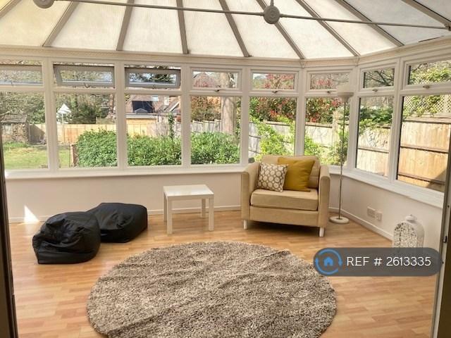 6 bedroom house in Oakwood Road, Southampton, SO53 (6 bed) (#2613335)