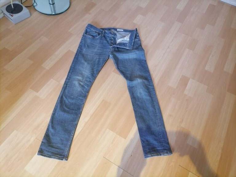 ALL SAINTS SPITALFIELDS ' Cigarette' Fly Stud Jeans. Size : W34