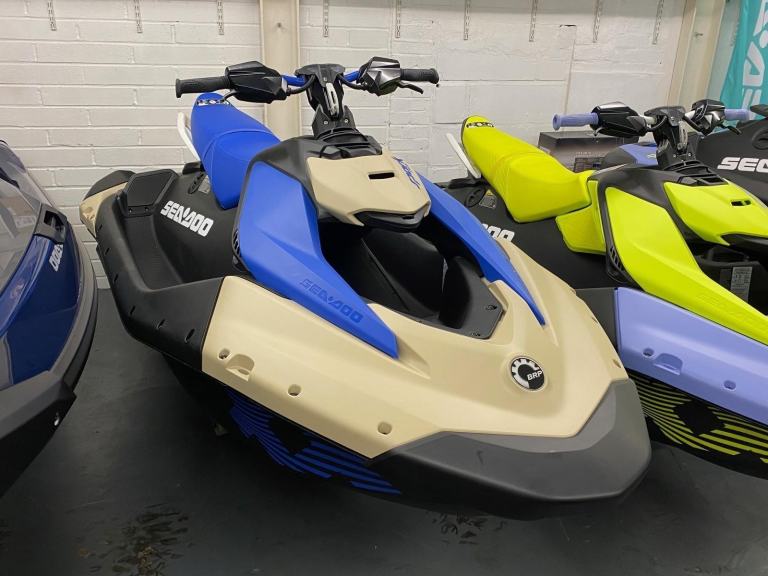 Sea-Doo Spark 3up Trixx 90 —Massive £1300 saving and 3 yr Warranty