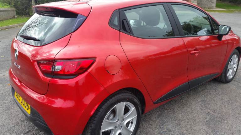 *!*BARGAIN*!* 2016 Renault Clio 1.2 PLAY **MOT 27 AUGUST 2026** NEW TIMING BELT KIT