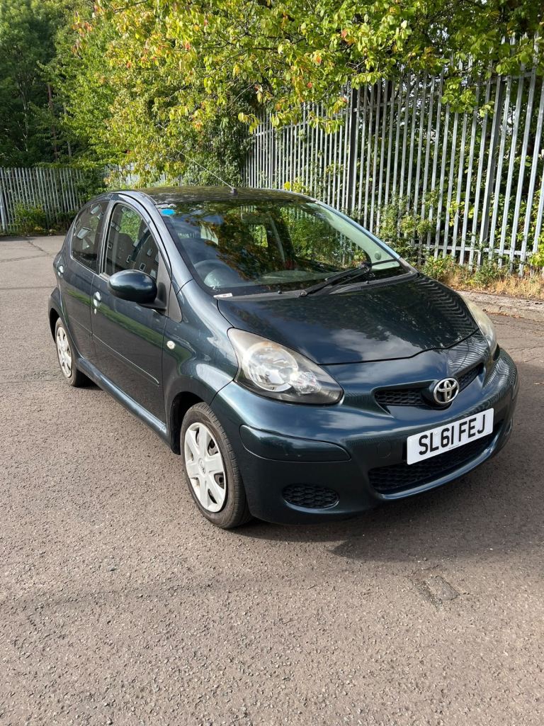 Toyota, AYGO, Hatchback, 2011, Manual, 998 (cc), 5 doors