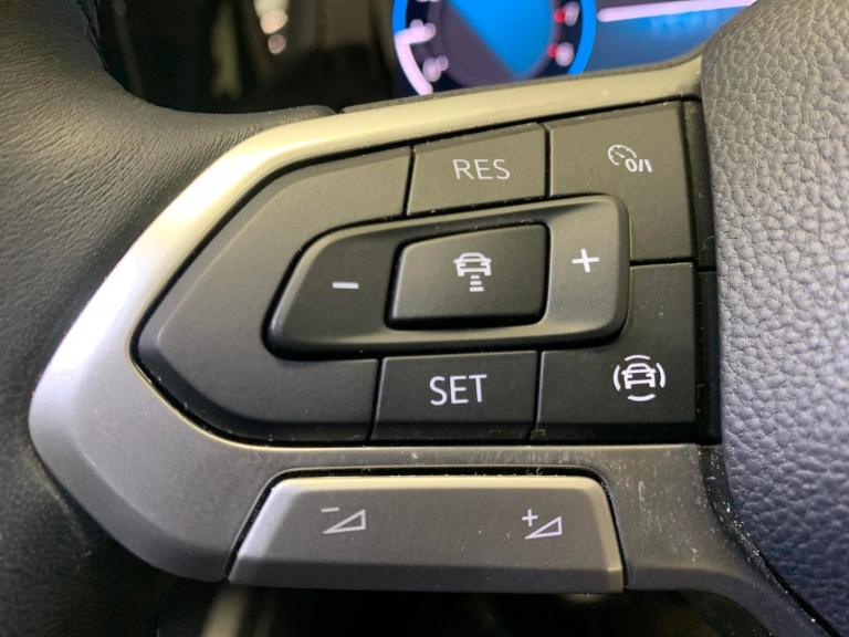 2022 Volkswagen Golf 1.5 TSI Life Hatchback 5dr Petrol Manual Euro 6 (s/s) (130 ps) - KEYLESS ST ...