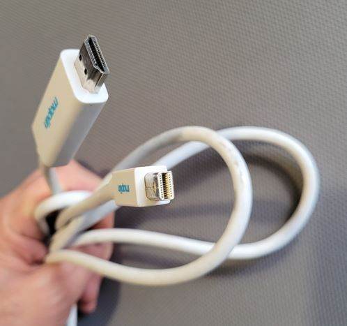  White 3m HDMi to miniport cable Male / Male