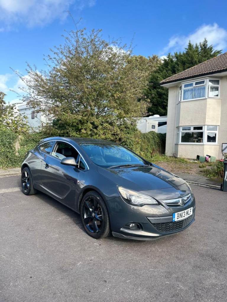Vauxhall, ASTRA GTC, Hatchback, 2013, Manual, 1956 (cc), 3 doors