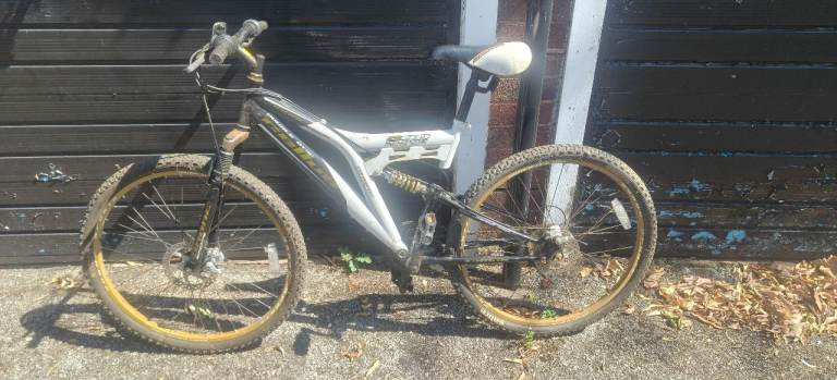 Celius sabre 900 mountain bike adult 